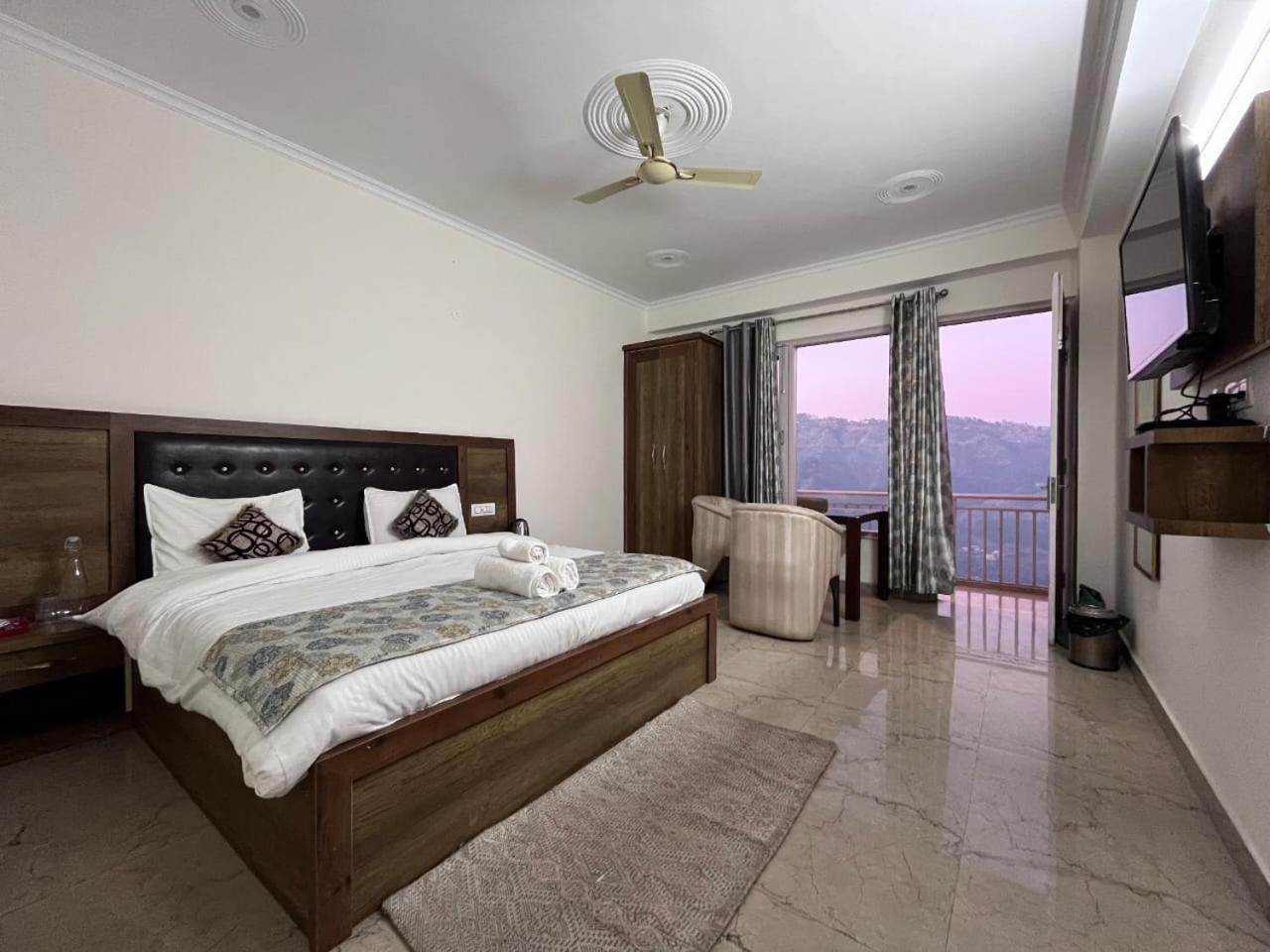 Hotel Tribe View - Away From City Hustle !! Top Rated & Most Awarded Property !! A Peaceful Stay Kasauli Exterior photo