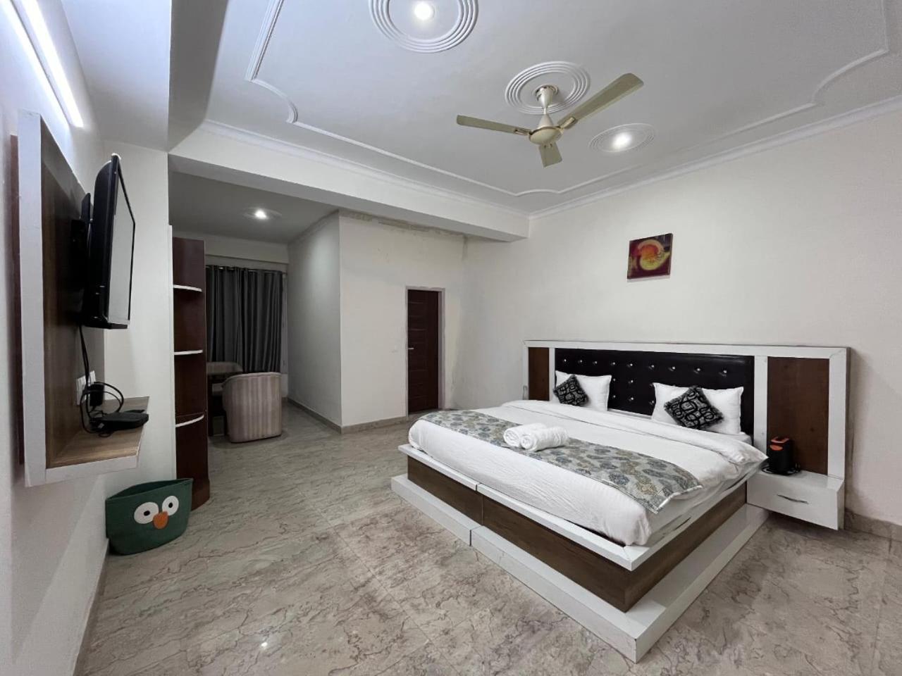 Hotel Tribe View - Away From City Hustle !! Top Rated & Most Awarded Property !! A Peaceful Stay Kasauli Exterior photo